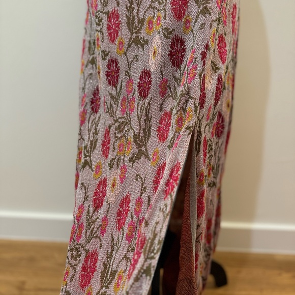 Anthropologie Cecilia Prado Posy Floral
Print Size 6 - Picture 9 of 10